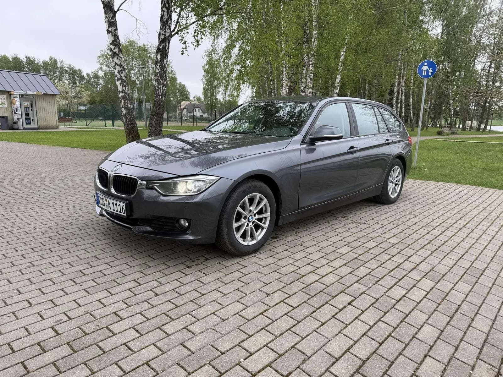 BMW 320, nuotrauka 1