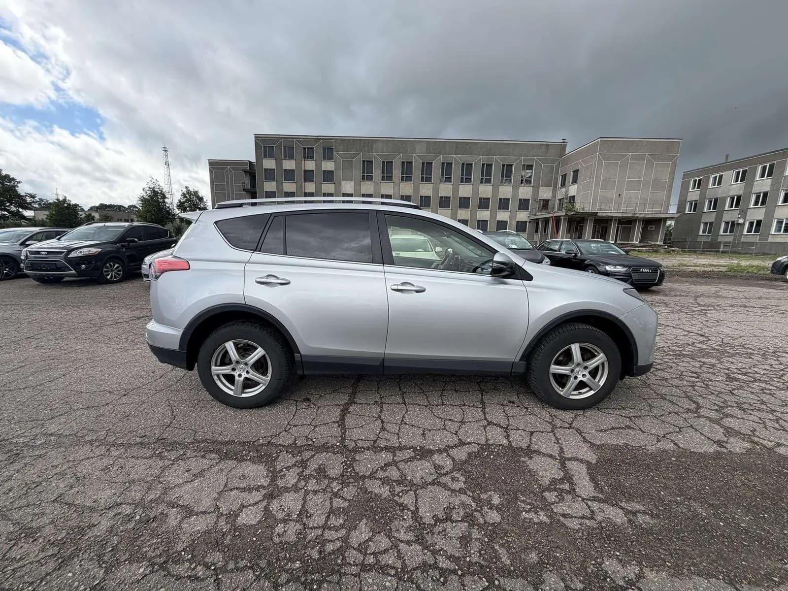 Toyota RAV4 2016 – nuotrauka 6